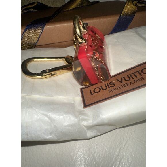 Louis Vuitton Portecle Speedy Inclusion Keychain Gold Red Pink LV Logo Bagcharm - Picture 5 of 13